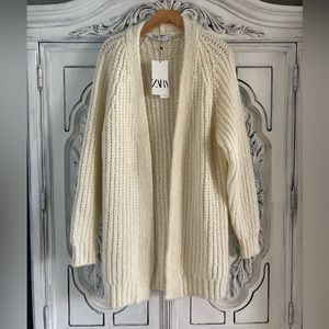 NWT Zara Cardigan